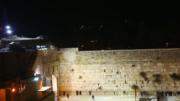 在夜间在耶路撒冷的西墙 — 图库视频影像