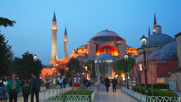 Hagia Sophia avec les touristes — Video