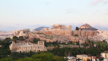 Akropolis sabah