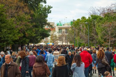 Atina, Yunanistan'ın kalabalık caddede