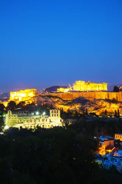 Akropolis in de avond na zonsondergang — Stockfoto