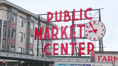 ünlü pike pazara işareti Seattle'da yerleştirin.