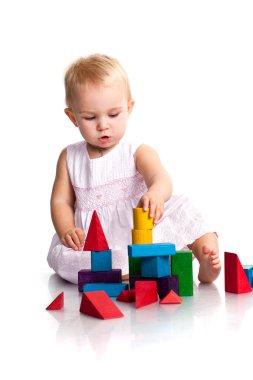 çok güzel bir bebek bir kale inşa