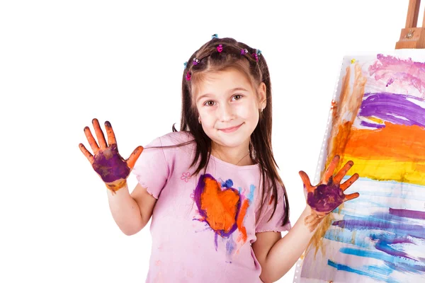 Mooi meisje schilderen met haar handen — Stockfoto
