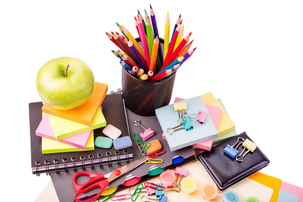 Bureau stationaire en school. terug naar school concept — Stockfoto