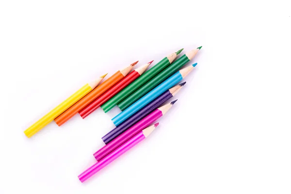 Crayons de couleur formant une flèche — Photo
