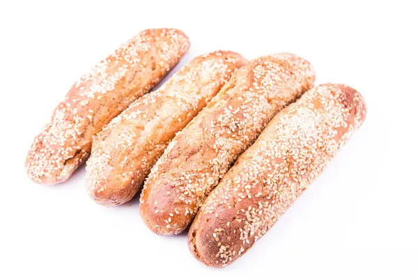 Свіжоспечені хлібні рулети з кунжутом — стокове фото