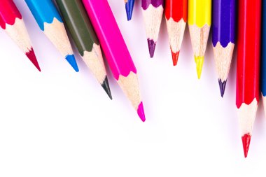 izole renkli kalemler