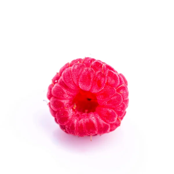 Ripe raspberry isolated on a white — Stock Photo, Image