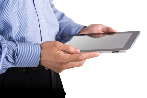 Młody biznesmen ręce z komputera typu tablet — Zdjęcie stockowe