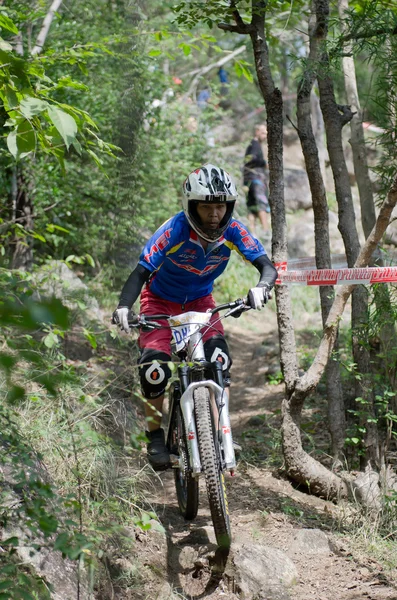 Downhill mountain bike racing — Stock Photo, Image