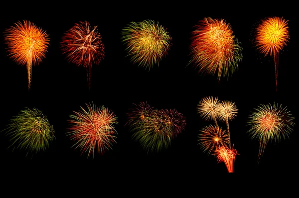 Feuerwerk auf schwarzem Hintergrund — Stockfoto