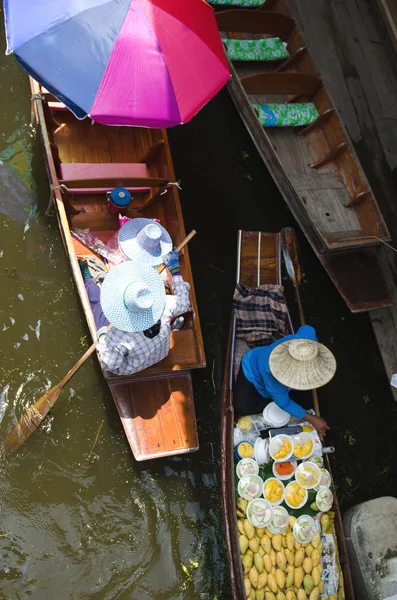 Mercado flotante — Foto de Stock