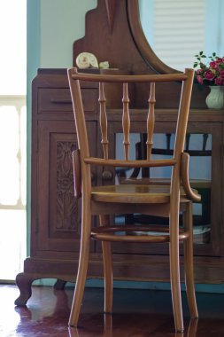 eski teak ahşap mobilya