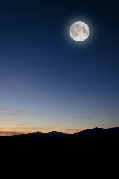 Volle maan achtergrond — Stockfoto