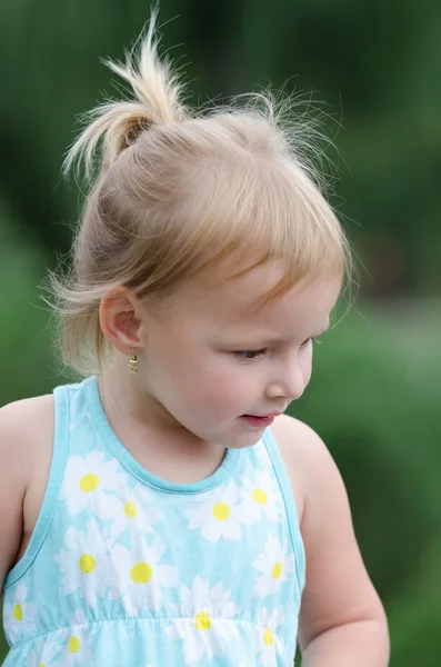 Linda niña — Foto de Stock