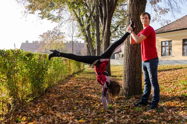 Young couple — Stock Photo, Image