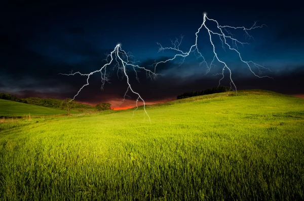 Gewitter mit Blitz — Stockfoto