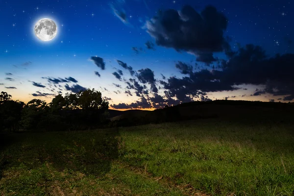 Nachtelijke achtergrond — Stockfoto