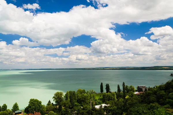 Lago Balaton de la abadía de Tihany — Foto de Stock