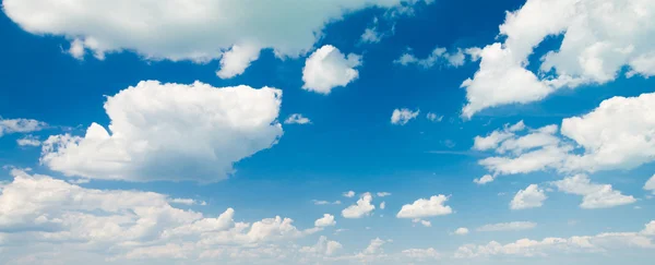 Céu azul fundo — Fotografia de Stock