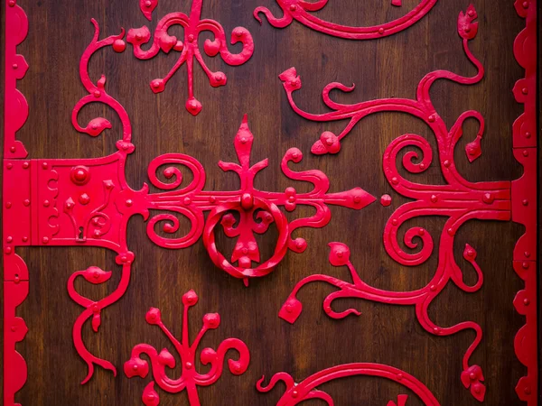 Close View Red Metal Curved Ornament Wooden Door Abstract Background — 图库照片