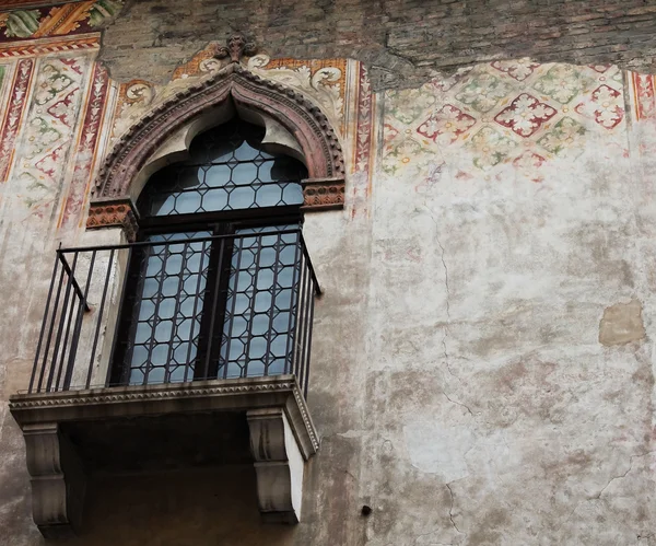 Venedik tarzı penceresi — Stok fotoğraf