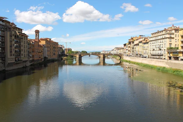Bridge Santa Trinita, Florence, Italy — стоковое фото