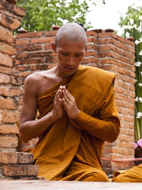 Visakha puja gün