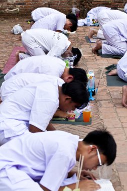 Visakha puja gün