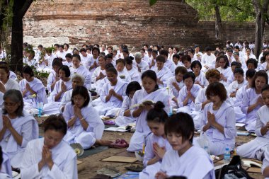 Visakha puja gün