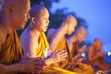 Visakha puja gün