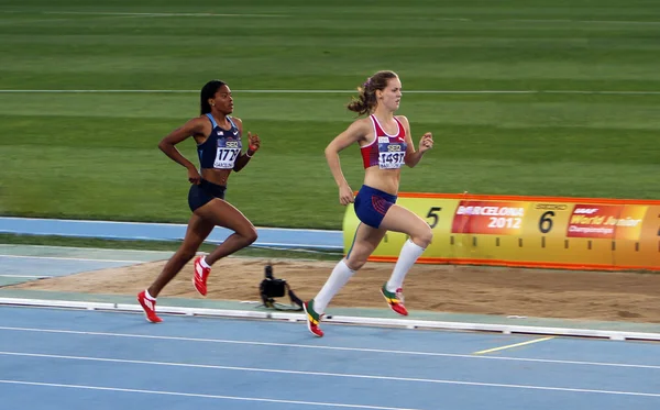 Athletes in the 800 meters of the Heptathlon event — Stock Photo, Image