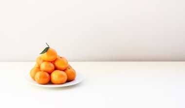 mandalina beyaz tabak