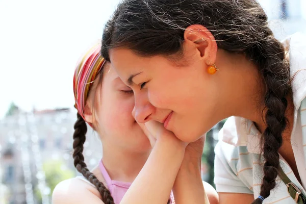 Glückliche Familienmomente — Stockfoto