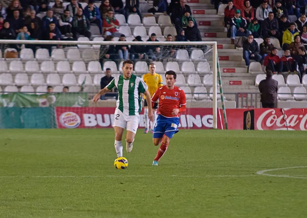 Cordoba, İspanya - Ocak 13:kiko olivas w(22) eylem sırasında maç lig cordoba(w) vs numancia (r)(1-0) üzerinde 13 Ocak 2013 baş melek cordoba İspanya Belediye Stadyumu