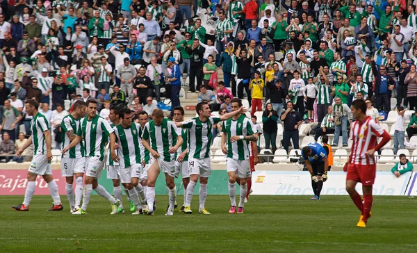 CORDOBA, ESPANHA - MARÇO 17: Aritz López Garai W (14) em ação durante o jogo liga Córdoba (W) vs Almeria (R) (4-1) no Estádio Municipal do Arcanjo em 17 de março de 2013 em Córdoba Espanha — Fotografia de Stock