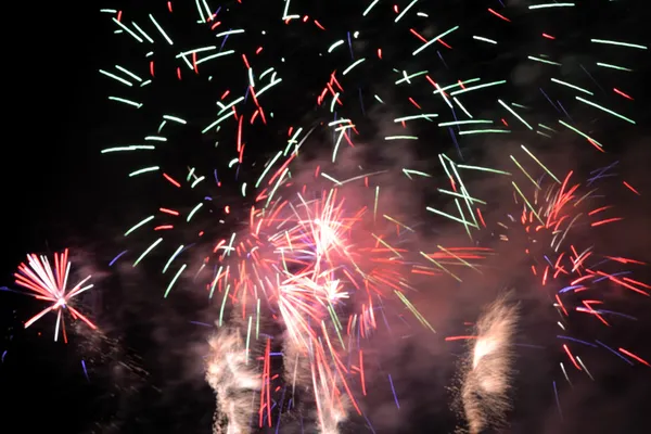 Verscheidenheid van heldere vuurwerk — Stockfoto