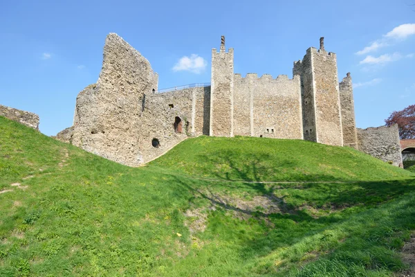 Framlingham kale çimen ön — Stok fotoğraf