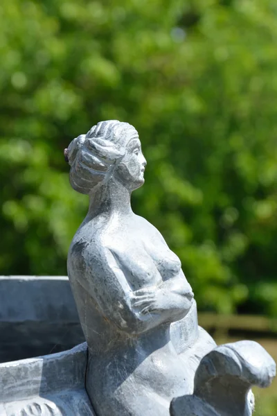 Detail of pot with female figure — Stock Photo, Image