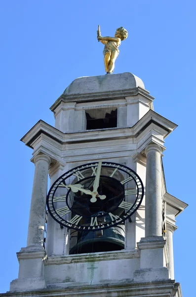 市庁舎の時計の詳細 — ストック写真