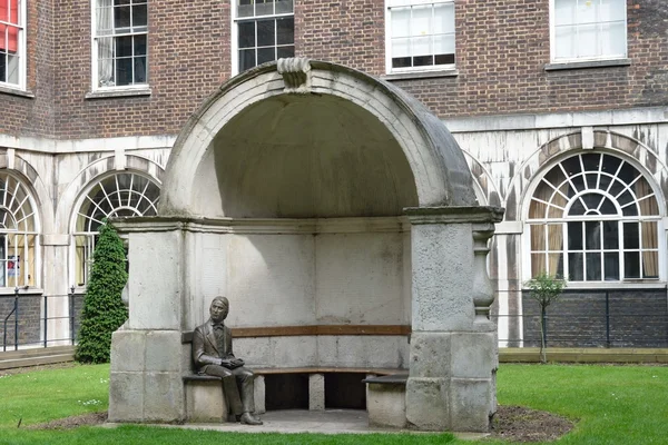 Statua di John Keats ragazzi ospedale — Foto Stock