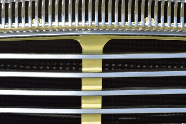 Close up de carro clássico radiador grill — Fotografia de Stock