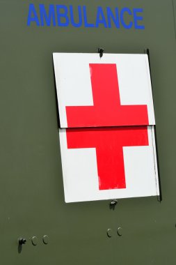 askeri ambulansla yakın çekim