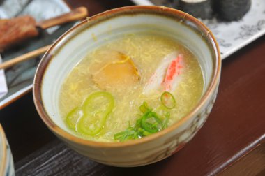 Japon miso çorbası.