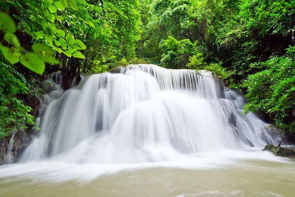 Water fall , hua mae kamin level 3 kanchanaburi thailand — Stock Photo, Image