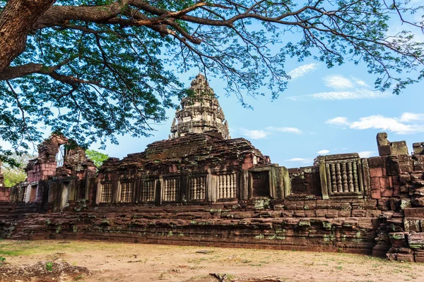 Pimai slott, historiska park och fornborg i thailand — Stockfoto