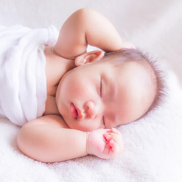 Bebé dormido —  Fotos de Stock