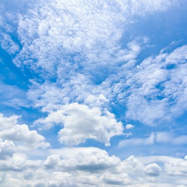 Mavi gökyüzü arka plan için doğal gökyüzü bulutlu, 