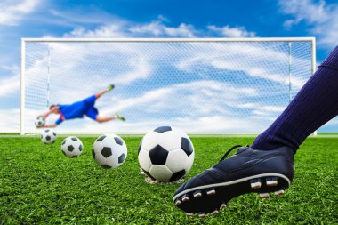 Futbol topu tekmeleme ayak